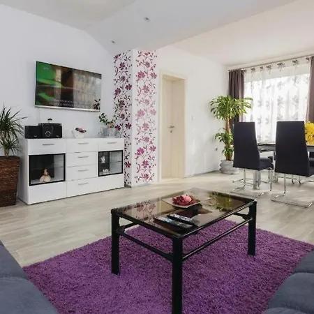 Villa Angela *