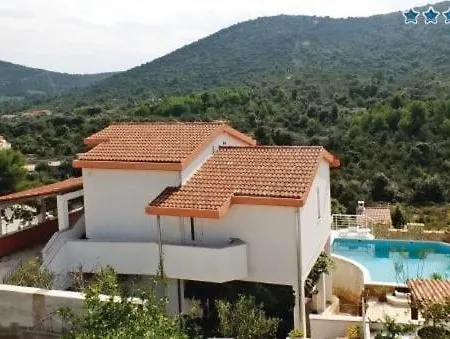Villa Angela Vinisce